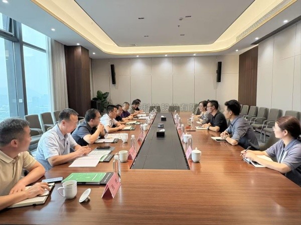 西北農(nóng)林科技大學(xué)副校長(zhǎng)劉天軍一行蒞臨托普云農(nóng)調(diào)研