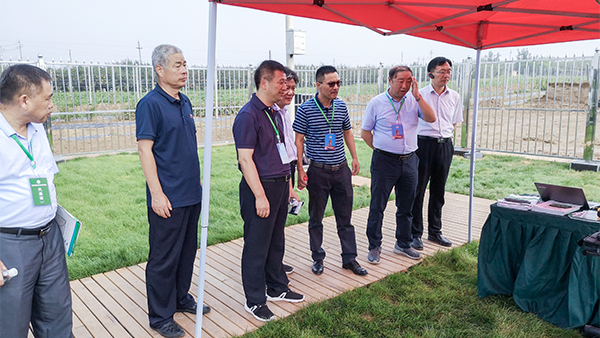 參觀現(xiàn)場 參觀現(xiàn)場