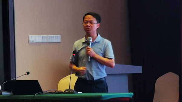 托普云農(nóng)副總經(jīng)理朱旭華 托普云農(nóng)副總經(jīng)理朱旭華