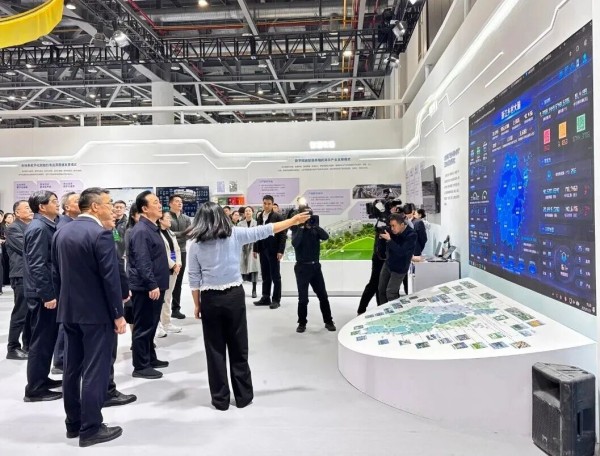 1764121146773642.jpg 王浩_副本.jpg